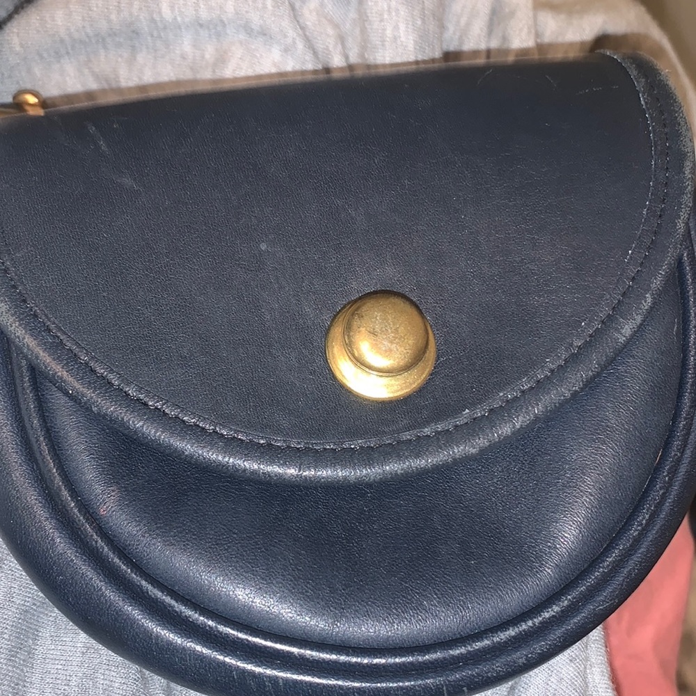 HOLD!  Vintage COACH CROSSBODY. Mini bag